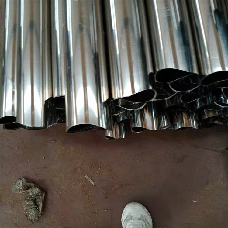 交通道路护栏怎么计费工厂现货供应