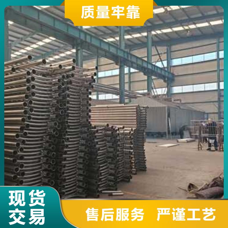 道路栏杆大量供应以质量求生存