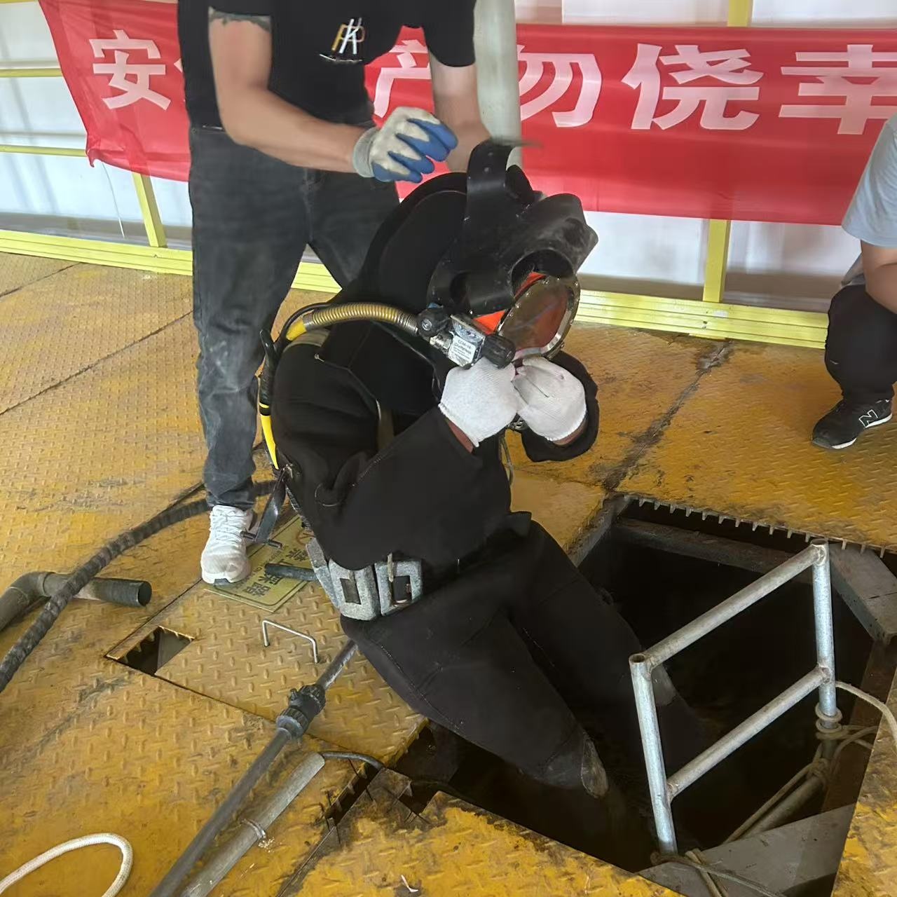 供应钢管桩水下切割全国统一价