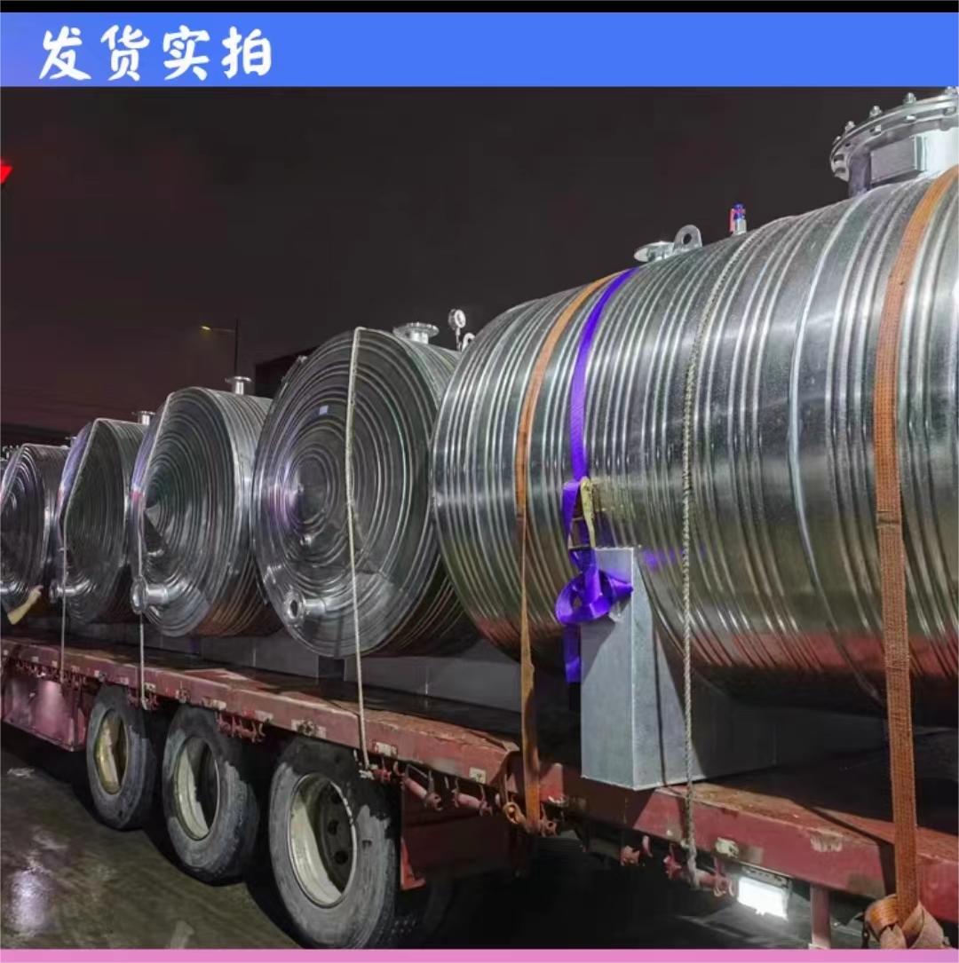 不锈钢承压水箱货源0.6-1.0Mpa