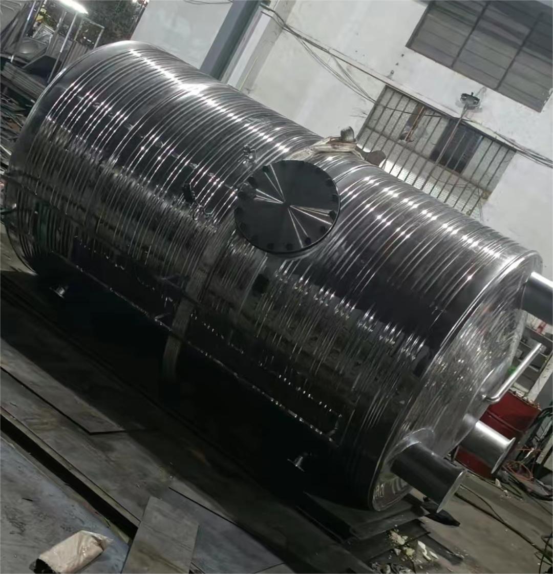 立式承压水罐按需定制辉煌