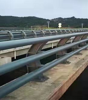 护栏质检合格发货