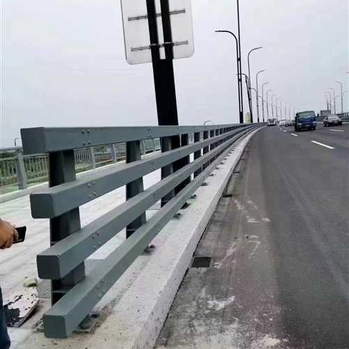 河道护栏大量现货随时发货