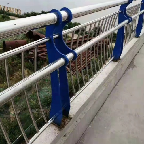 护栏满足多种行业需求