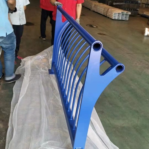 不锈钢河道护栏定制