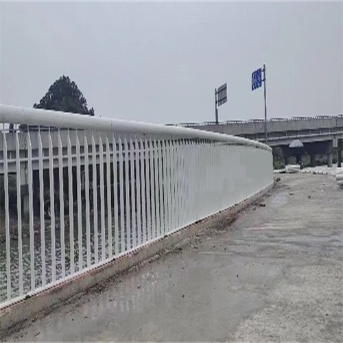经验丰富的桥梁防撞护栏经销商