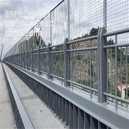 销售不锈钢河道护栏-汇星达护栏工程有限公司