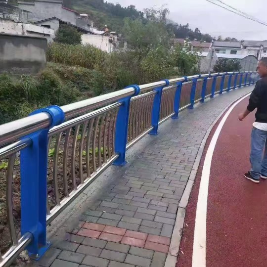 不锈钢复合管质量好