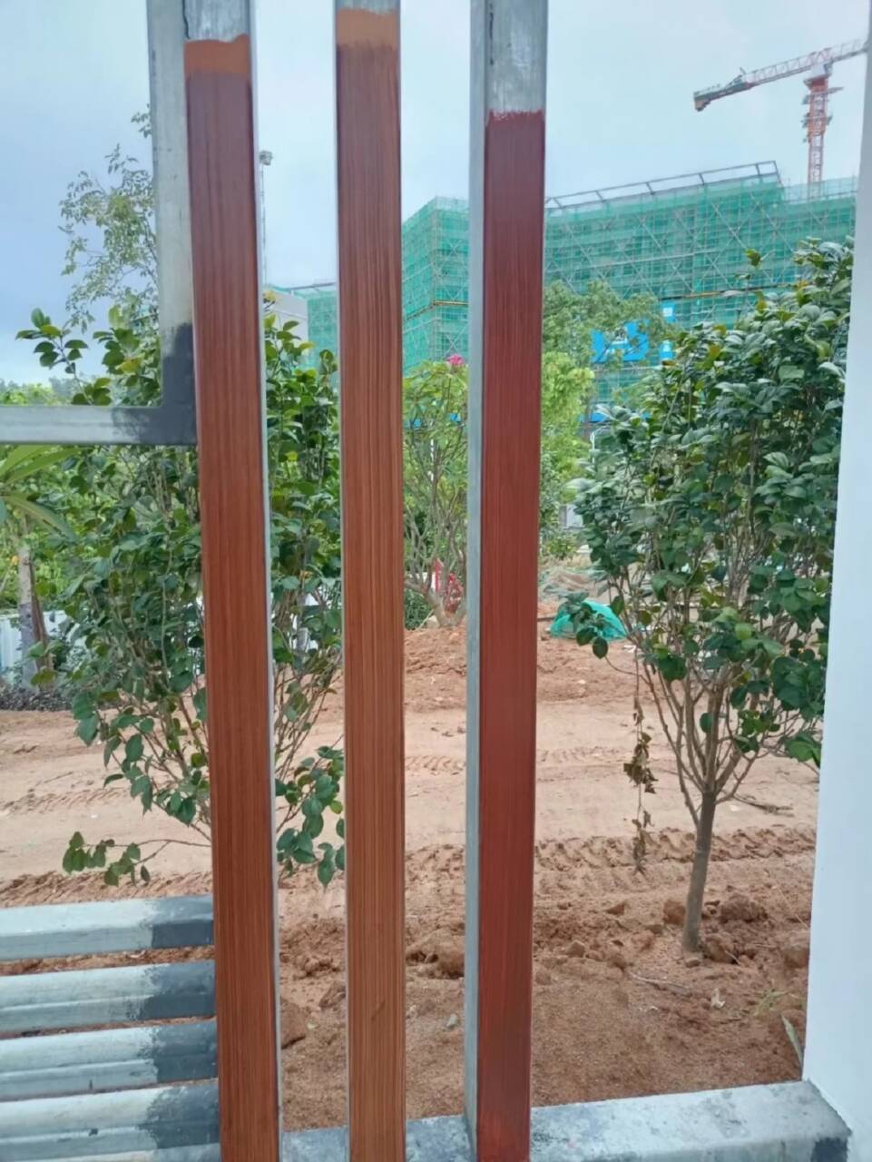 生态复古木纹漆，方钢圆管木纹漆，艺术涂料包工包料