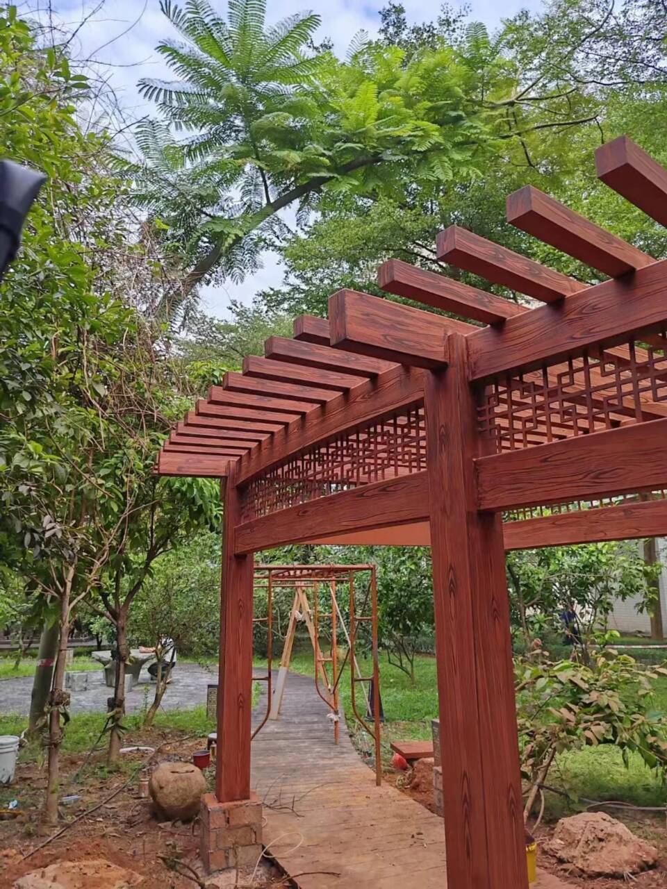 栈道护栏木纹漆批发厂家#钢结构金属面#凉亭花架#仿古建筑