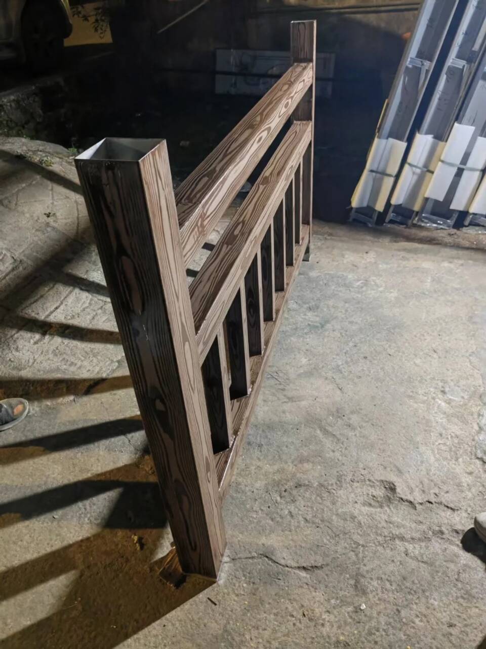 仿古园林建筑木纹漆施工多少钱