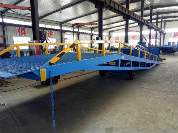 移动式液压登车桥价格安装