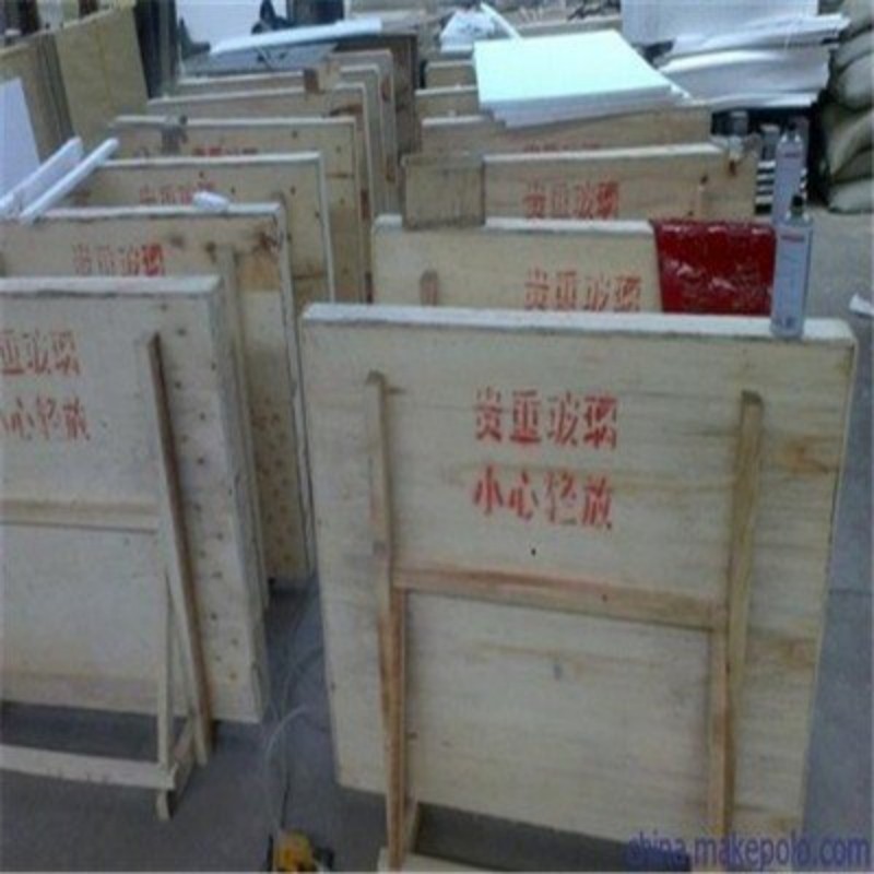 铅玻璃专业的生产厂家