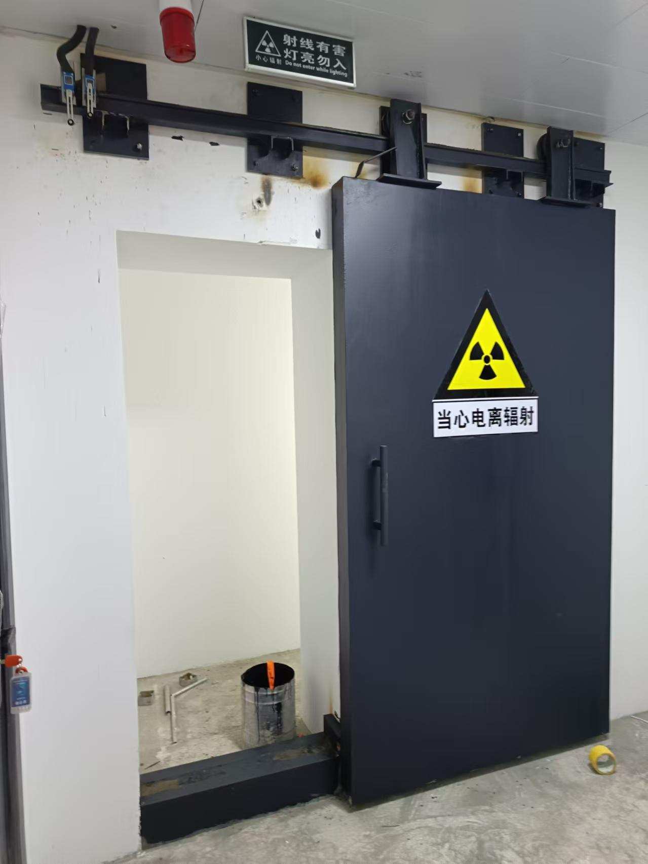 探伤室防护门专业的生产厂家